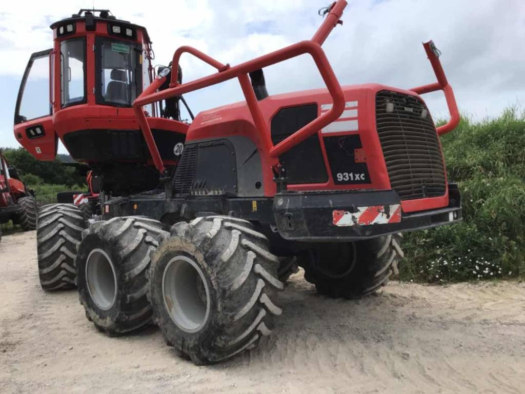 Komatsu 931 XC - Metsakoristaja: pilt 3 Komatsu 931 XC - Metsakoristaja: pilt 3