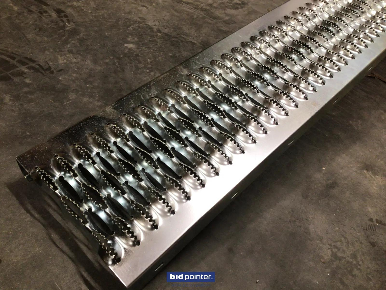 HH Metalen oprijplank - Laadimisramp: pilt 3 HH Metalen oprijplank - Laadimisramp: pilt 3