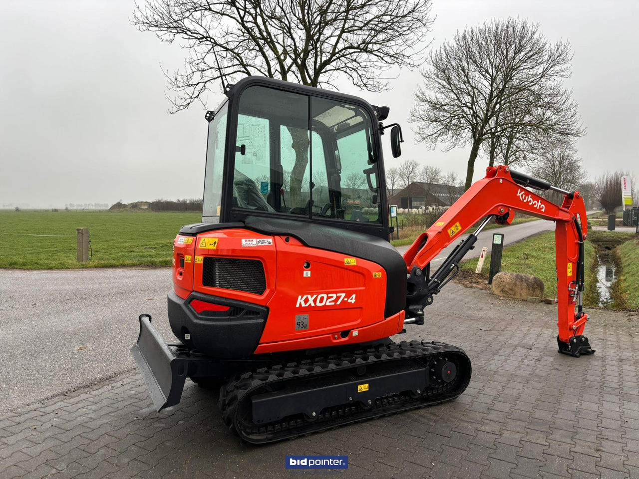 Kubota KX 027 - 4 GL minigraver - Miniekskavaator: pilt 3 Kubota KX 027 - 4 GL minigraver - Miniekskavaator: pilt 3