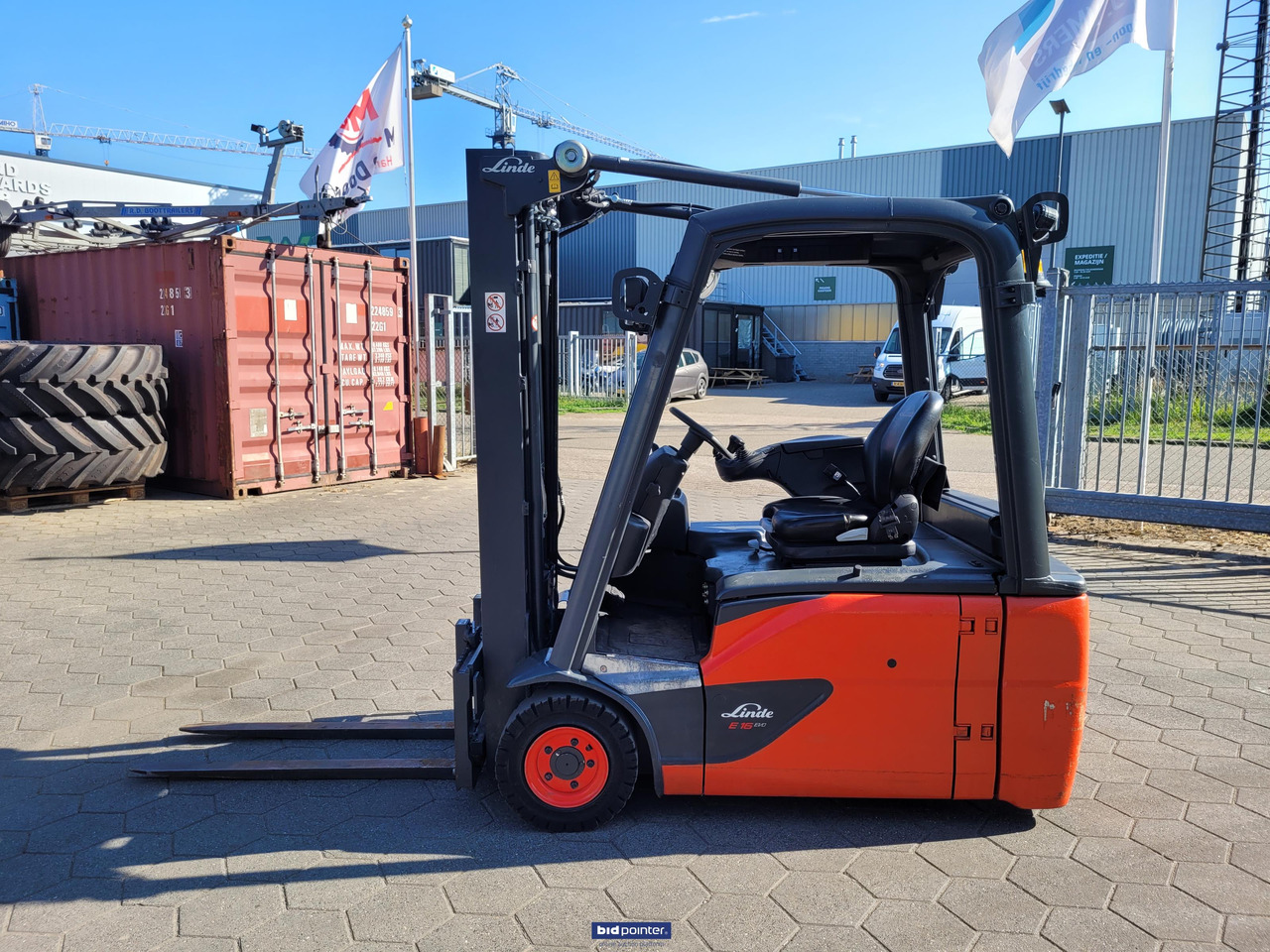 Linde E 16 -02 elektrische heftruck 3 delige mast - Elektritõstuk: pilt 2 Linde E 16 -02 elektrische heftruck 3 delige mast - Elektritõstuk: pilt 2