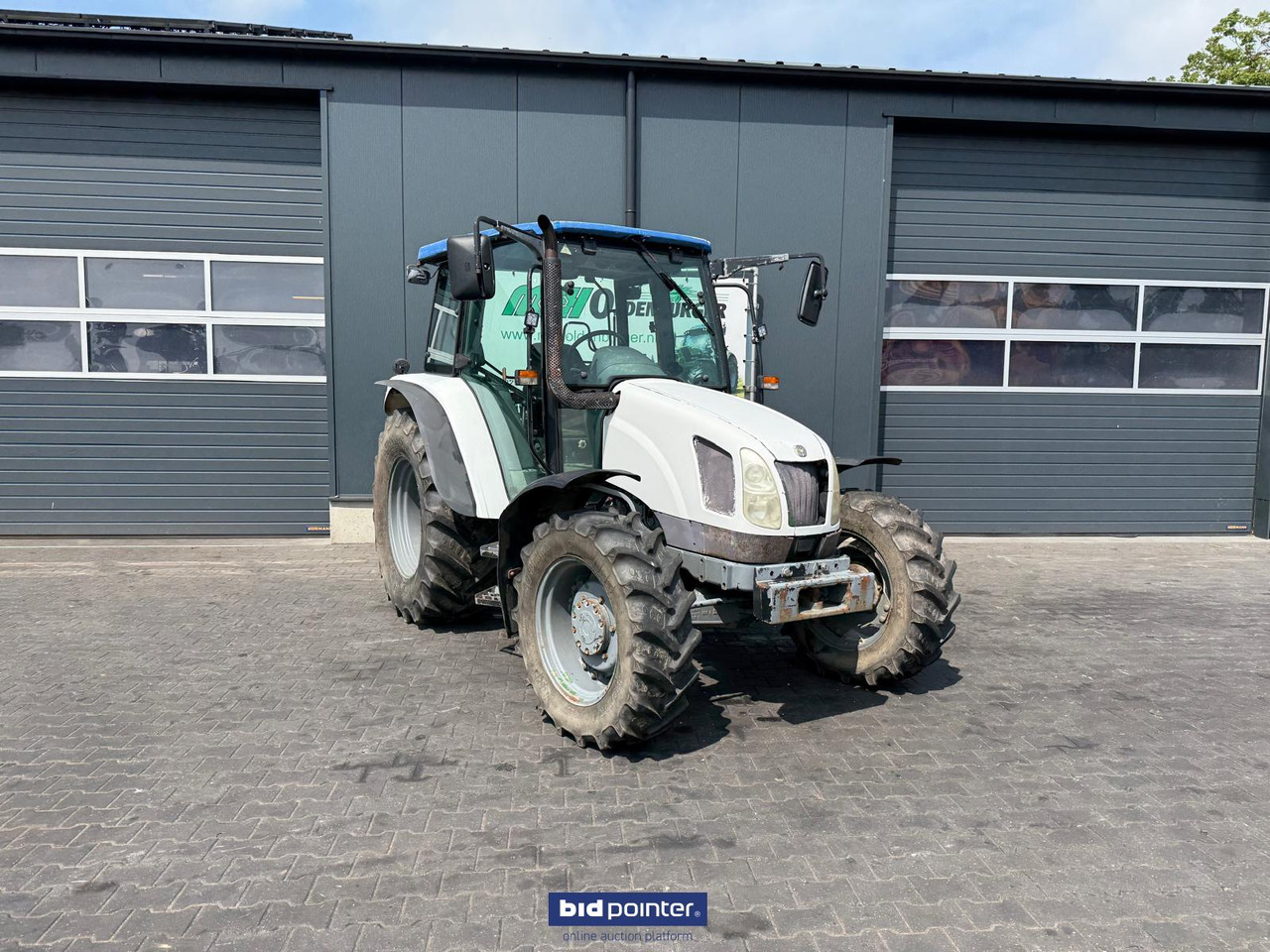 New Holland TL 70A - Traktor: pilt 5 New Holland TL 70A - Traktor: pilt 5