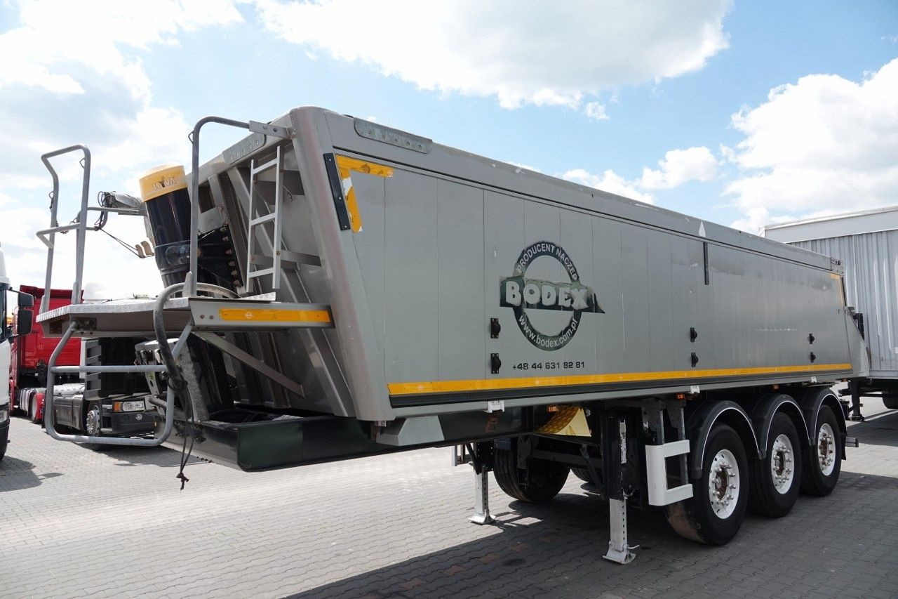 BODEX WYWROTKA 25 m3 / ALUMINIOWA / 2X OŚ PODNO - Kallur-poolhaagis: pilt 4 BODEX WYWROTKA 25 m3 / ALUMINIOWA / 2X OŚ PODNO - Kallur-poolhaagis: pilt 4