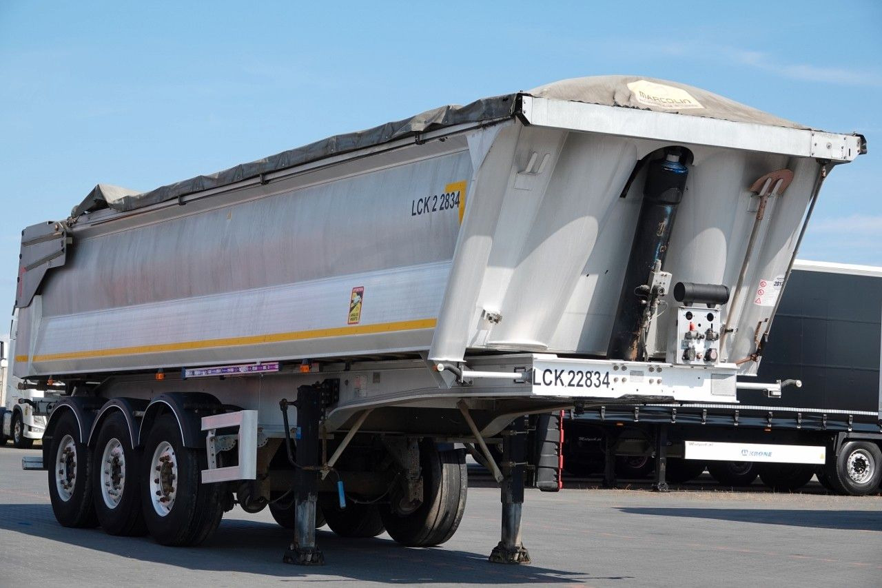 Benalu WYWROTKA 27 m3 / ALUMINIOWA / HYDRAULICZNA KLAPA - Kallur-poolhaagis: pilt 1 Benalu WYWROTKA 27 m3 / ALUMINIOWA / HYDRAULICZNA KLAPA - Kallur-poolhaagis: pilt 1