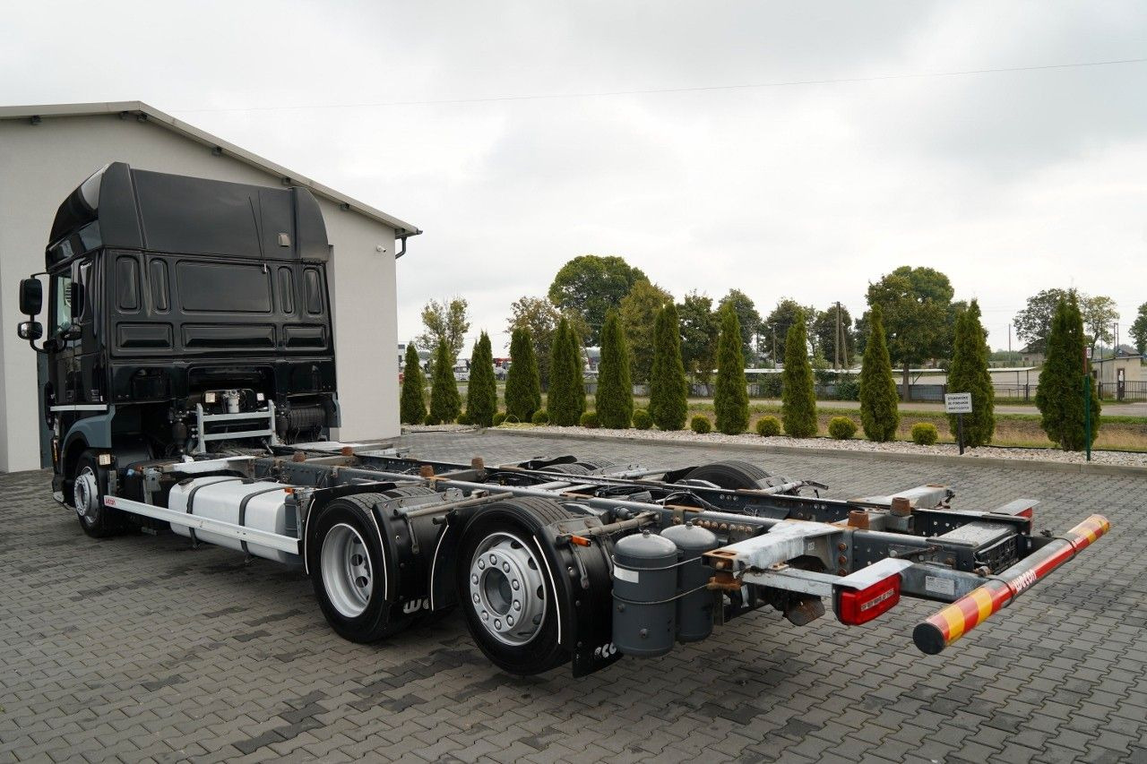 DAF XF 480 / BDF / 6X2 / SSC / I-PARK COOL / OŚ POD - Konteinerveduk/ Tõstukiga veoauto: pilt 5 DAF XF 480 / BDF / 6X2 / SSC / I-PARK COOL / OŚ POD - Konteinerveduk/ Tõstukiga veoauto: pilt 5