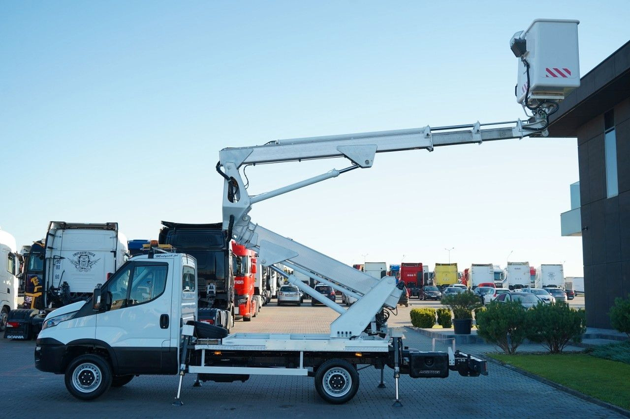 Iveco DAILY 35-120 / ZWYŻKA / PODNOŚNIK KOSZOWY 20 ME - Veoautolt tõusev platvorm: pilt 5 Iveco DAILY 35-120 / ZWYŻKA / PODNOŚNIK KOSZOWY 20 ME - Veoautolt tõusev platvorm: pilt 5