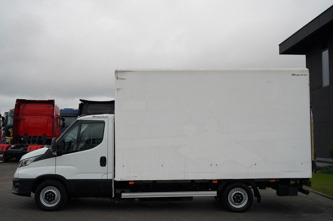 Iveco DAILY 35-NP / CNG / KONTENER / MANUAL / WINDA P - Tarbesõiduk külmik: pilt 5 Iveco DAILY 35-NP / CNG / KONTENER / MANUAL / WINDA P - Tarbesõiduk külmik: pilt 5