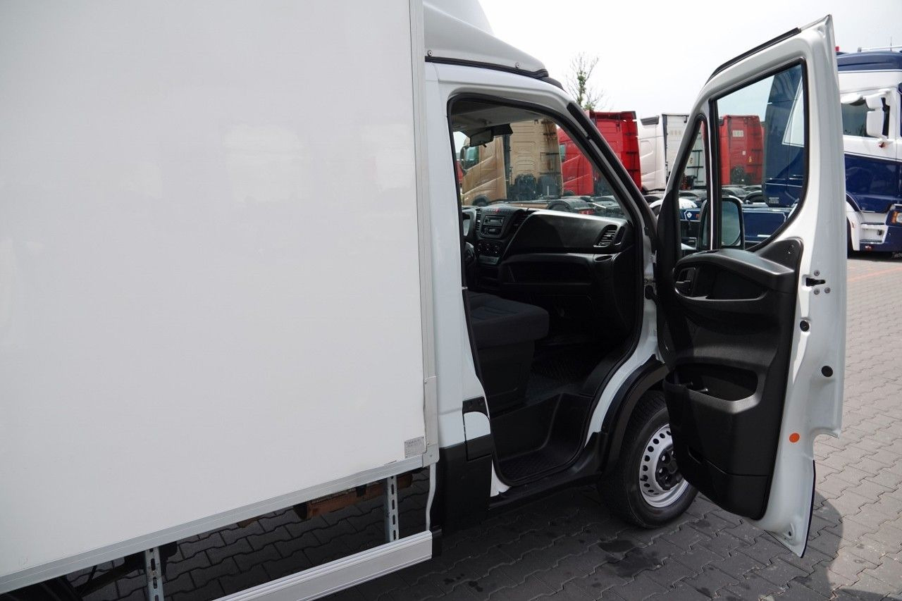 Tarbesõiduk külmik Iveco DAILY  / CHŁODNIA / AGREGAT CARIER -XARIOS 200 /: pilt 15
