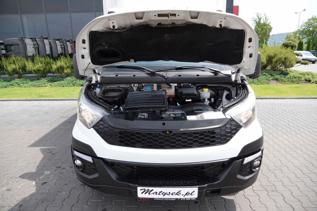 Tarbesõiduk külmik Iveco DAILY  / CHŁODNIA / AGREGAT CARIER -XARIOS 200 /: pilt 16