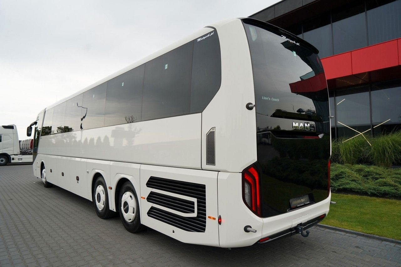 MAN LIONS COACH R08 / EURO 6 / FABRYCZNIE NOWY / DOS - Kaugsõidu buss: pilt 3 MAN LIONS COACH R08 / EURO 6 / FABRYCZNIE NOWY / DOS - Kaugsõidu buss: pilt 3