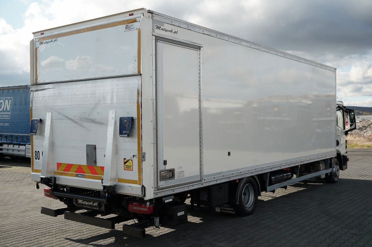 MAN TGL 12.250 / SOLÓWKA / KONTENER 8 M / WINDA / BO - Kasti veoauto: pilt 4 MAN TGL 12.250 / SOLÓWKA / KONTENER 8 M / WINDA / BO - Kasti veoauto: pilt 4