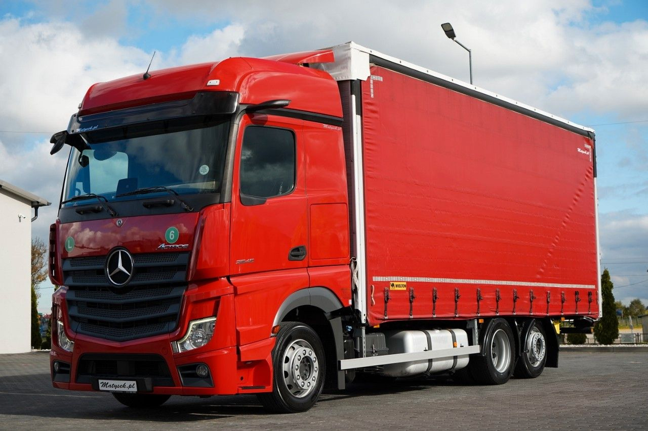 Mercedes-Benz ACTROS 2545 / SOLÓWKA / 6x2 / OŚ PODNOSZONA / B - Tent veoauto: pilt 1 Mercedes-Benz ACTROS 2545 / SOLÓWKA / 6x2 / OŚ PODNOSZONA / B - Tent veoauto: pilt 1