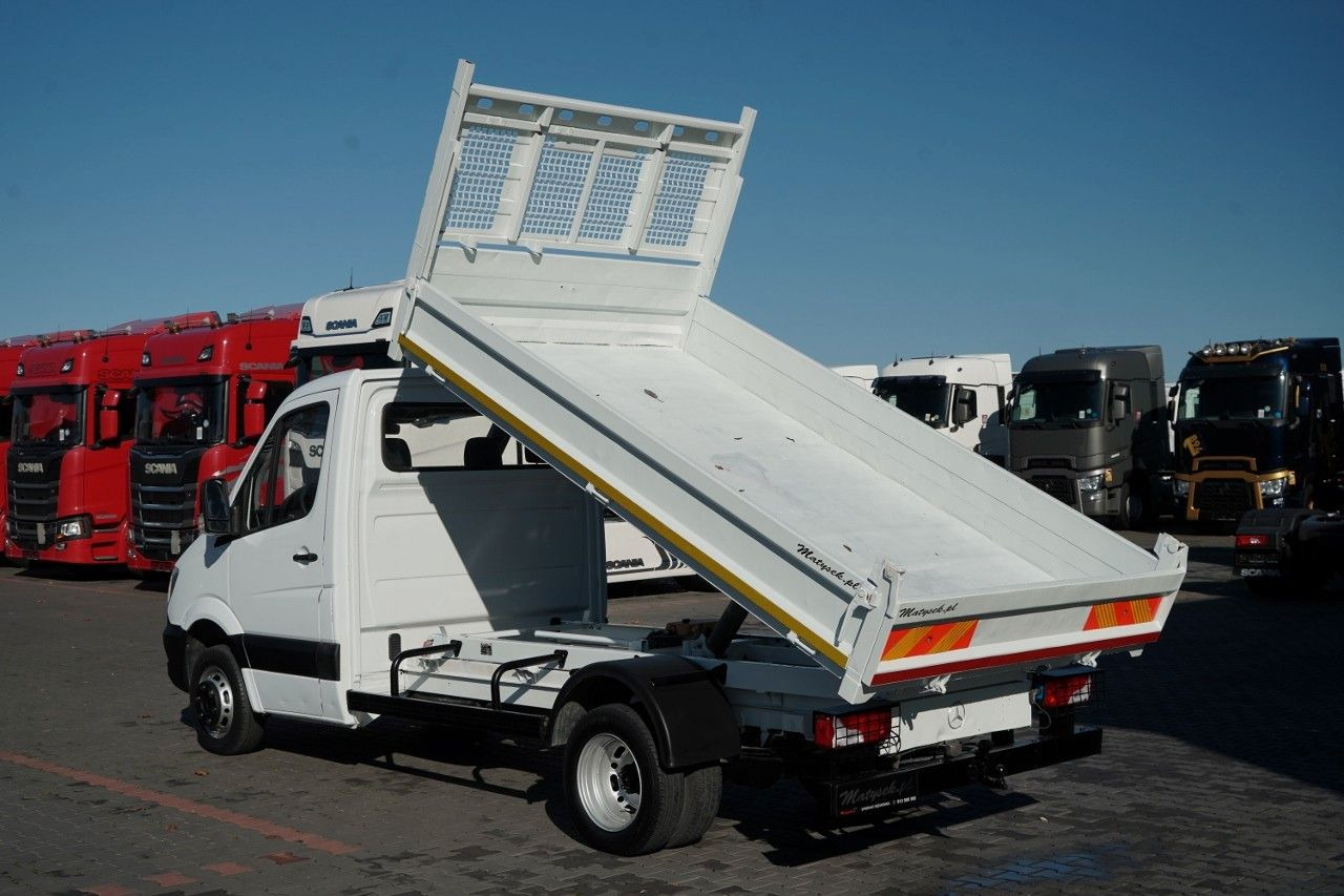 Mercedes-Benz SPRINTER / WYWROTKA - 3,5M / BLIŹNIAK / MANUAL / - Tarbesõiduk kallur: pilt 4 Mercedes-Benz SPRINTER / WYWROTKA - 3,5M / BLIŹNIAK / MANUAL / - Tarbesõiduk kallur: pilt 4