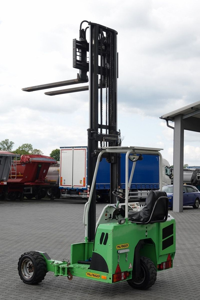 Palfinger F3-253PX / Podwieszany pod naczepę - przyczepę / - Veoautol põhinev kahveltõstuk: pilt 3 Palfinger F3-253PX / Podwieszany pod naczepę - przyczepę / - Veoautol põhinev kahveltõstuk: pilt 3