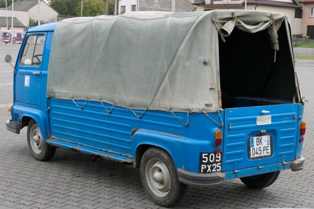 Renault R 21 ESTAFETTE 1000 / OLDTIMER - Väikebuss, Mikrobuss: pilt 4 Renault R 21 ESTAFETTE 1000 / OLDTIMER - Väikebuss, Mikrobuss: pilt 4