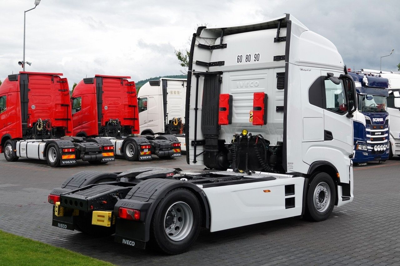 Iveco S-WAY / 530 / RETARDER / I-PARK COOL / 2022 ROK - Sadulveok: pilt 5 Iveco S-WAY / 530 / RETARDER / I-PARK COOL / 2022 ROK - Sadulveok: pilt 5