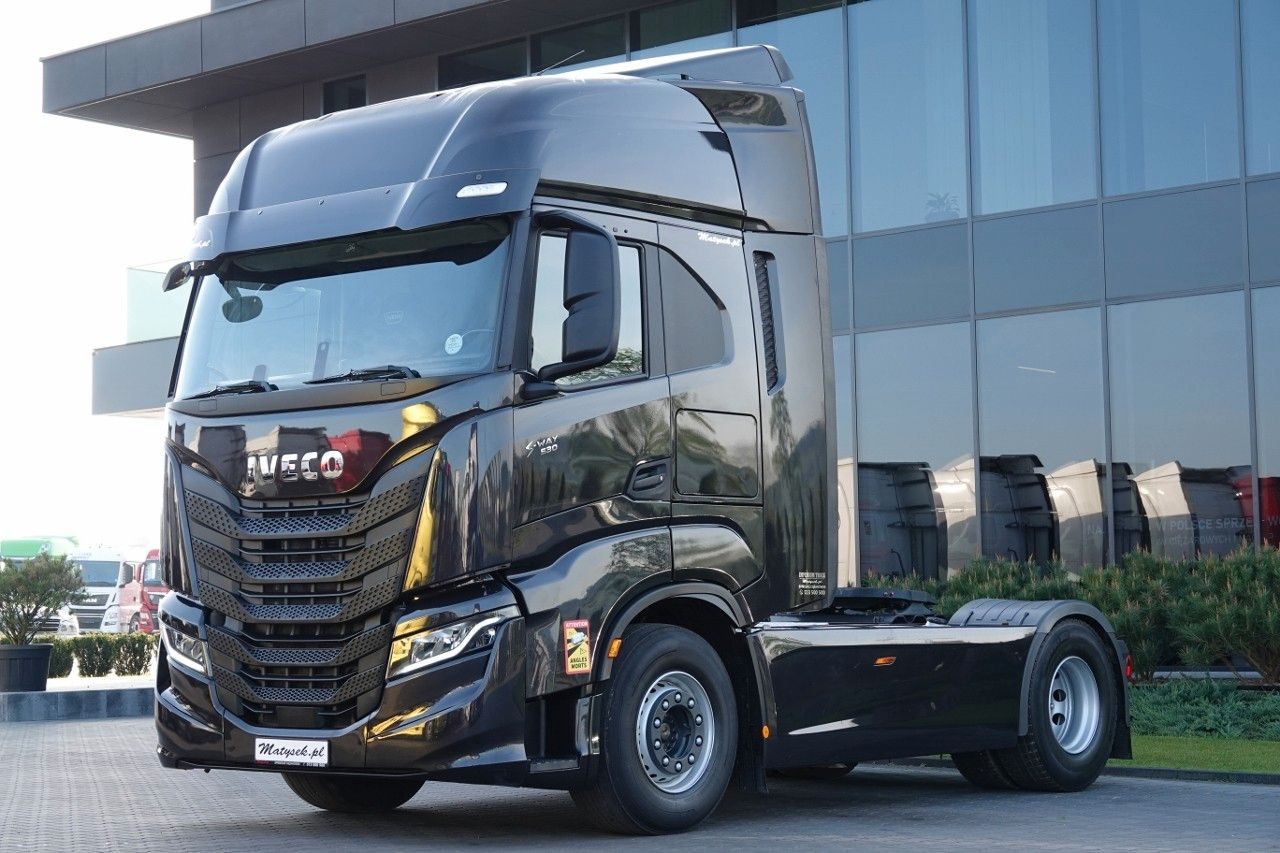 Iveco S-WAY / 530 / RETARDER / I-PARK COOL / FULL AIRM - Sadulveok: pilt 2 Iveco S-WAY / 530 / RETARDER / I-PARK COOL / FULL AIRM - Sadulveok: pilt 2