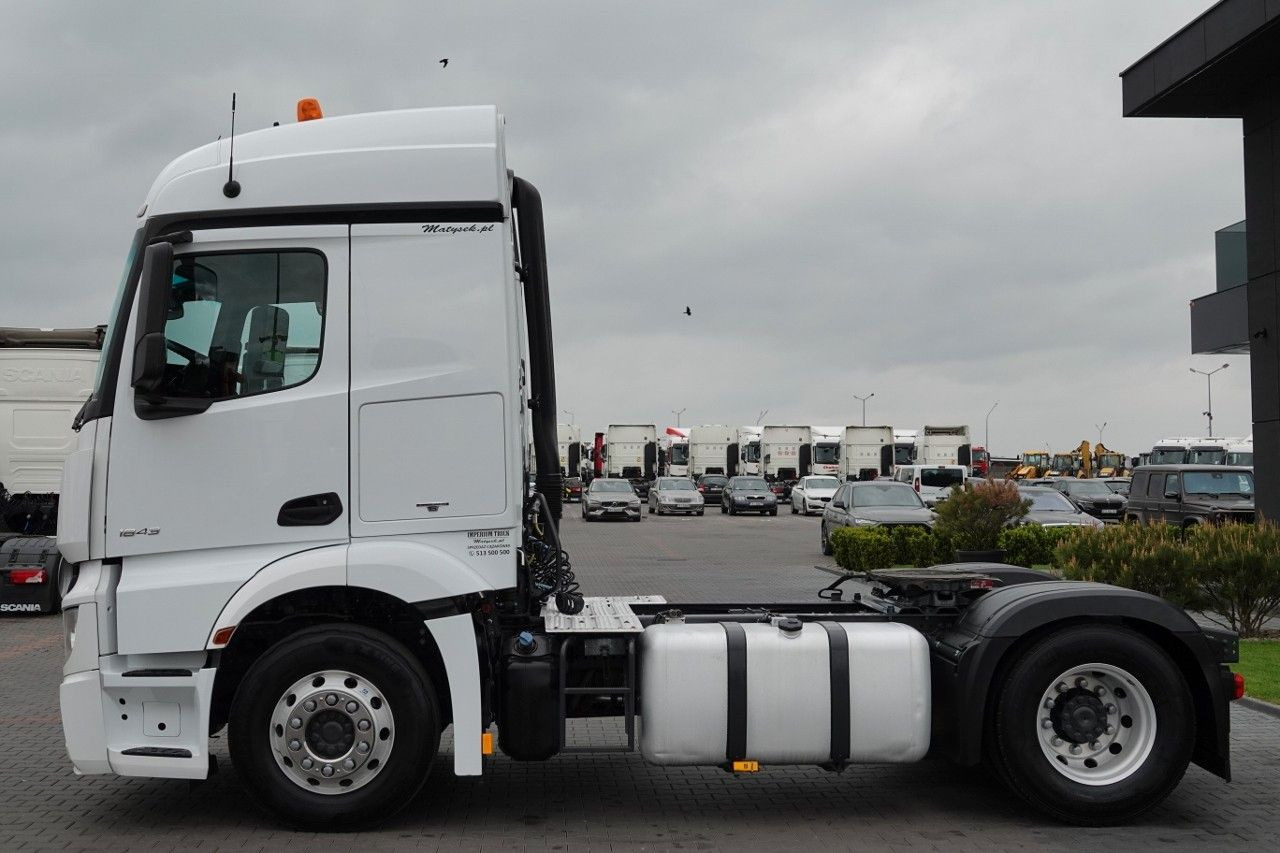 Mercedes-Benz ACTROS 1843 / RETARDER / ALUFELGI / EURO 6 / SPR - Sadulveok: pilt 3 Mercedes-Benz ACTROS 1843 / RETARDER / ALUFELGI / EURO 6 / SPR - Sadulveok: pilt 3
