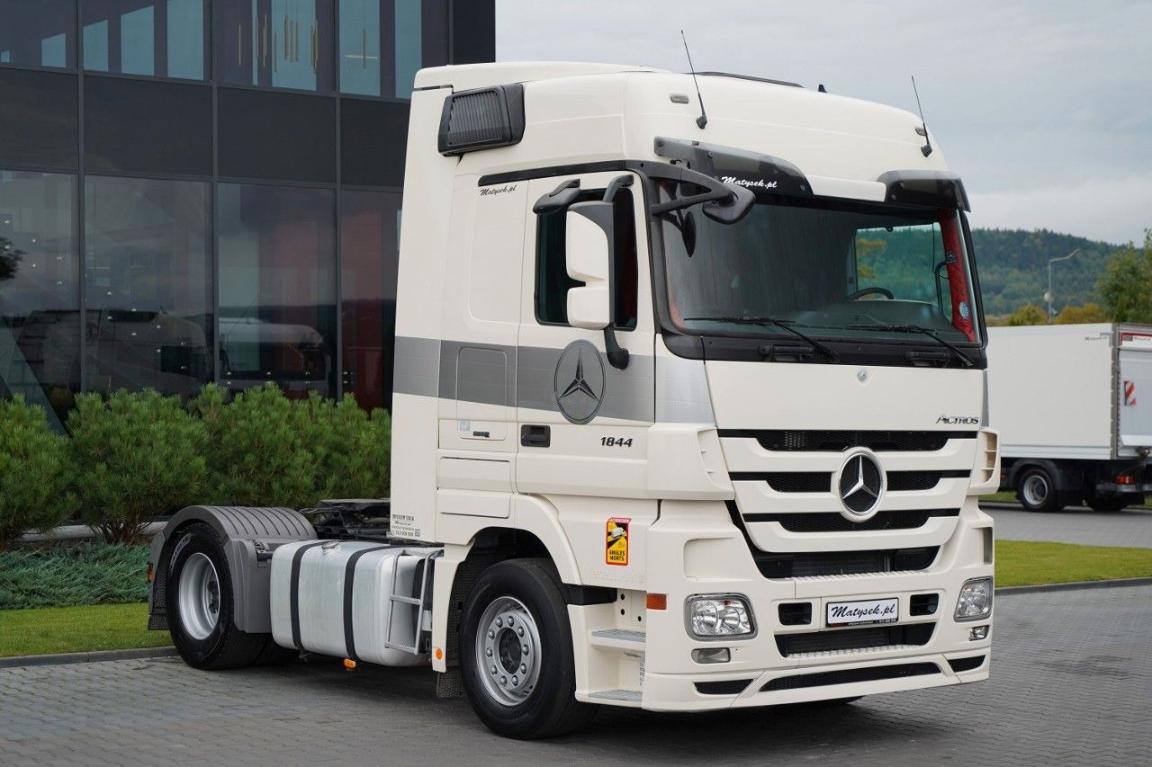 Mercedes-Benz ACTROS 1844 / HYDRAULIKA / 2010 / - Sadulveok: pilt 1 Mercedes-Benz ACTROS 1844 / HYDRAULIKA / 2010 / - Sadulveok: pilt 1