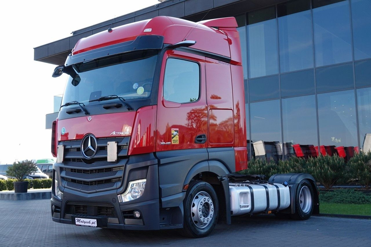 Mercedes-Benz ACTROS 1845 / LOW DECK / MEGA / BIG SPACE / PO K - Sadulveok: pilt 2 Mercedes-Benz ACTROS 1845 / LOW DECK / MEGA / BIG SPACE / PO K - Sadulveok: pilt 2