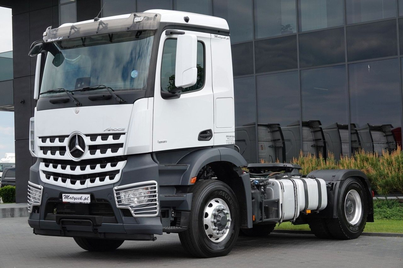 Mercedes-Benz AROCS 1851 / 4X4 / HYDRODRIVE / KOMPRESOR DO WY - Sadulveok: pilt 2 Mercedes-Benz AROCS 1851 / 4X4 / HYDRODRIVE / KOMPRESOR DO WY - Sadulveok: pilt 2