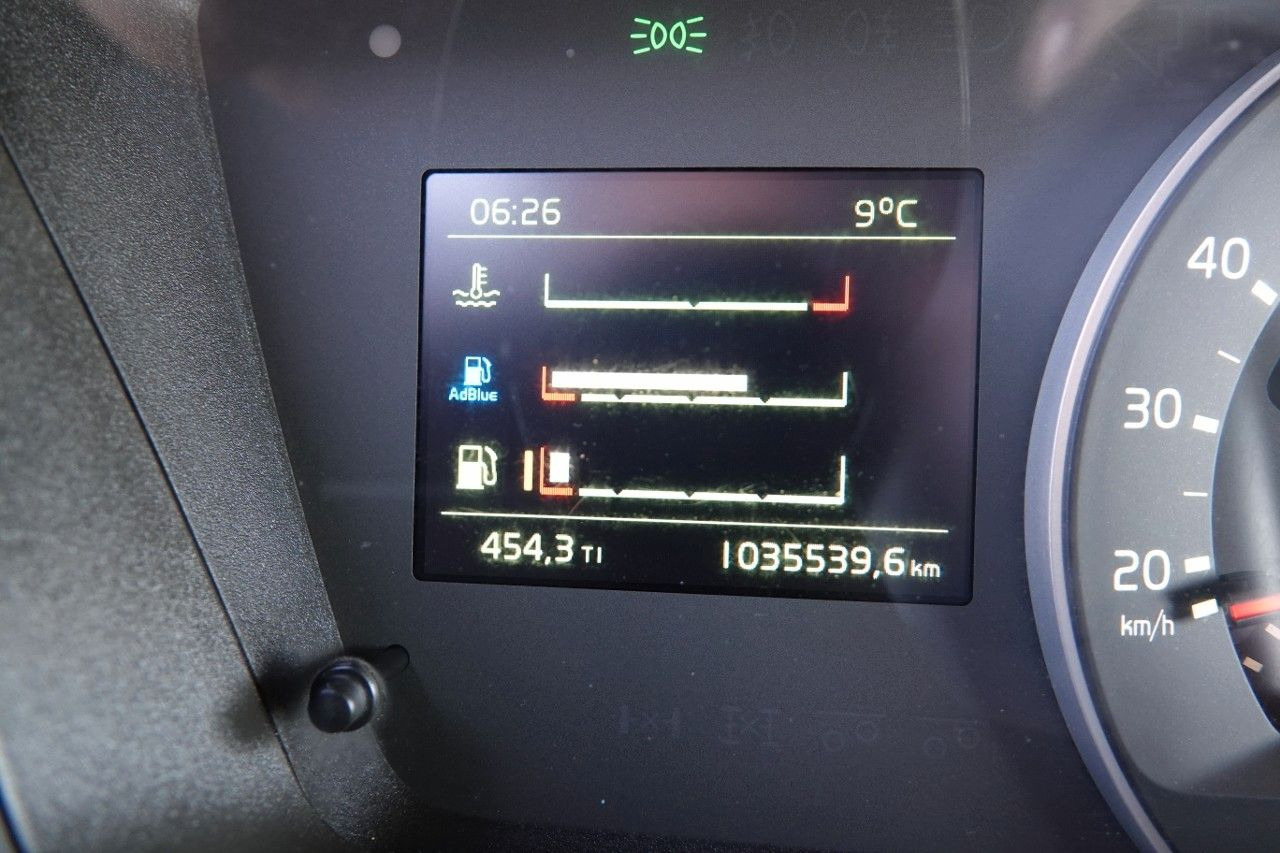 Sadulveok Volvo FH 500 / 2016 / SPROWADZONY: pilt 18 Sadulveok Volvo FH 500 / 2016 / SPROWADZONY: pilt 18