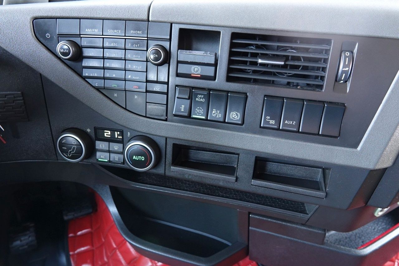 Sadulveok Volvo FH 500 / 2016 / SPROWADZONY: pilt 15 Sadulveok Volvo FH 500 / 2016 / SPROWADZONY: pilt 15