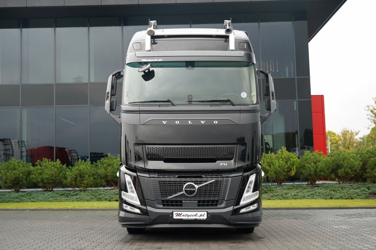 Volvo FH 500 / 2025 ROK / 91 TYS KM / XXL / I-SHIFT - Sadulveok: pilt 3 Volvo FH 500 / 2025 ROK / 91 TYS KM / XXL / I-SHIFT - Sadulveok: pilt 3
