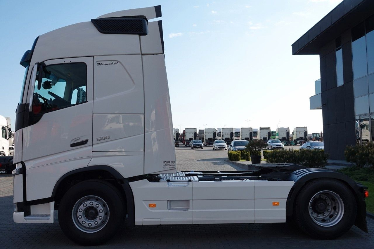 Volvo FH 500 / I-PARK COOL / OPONY 100% / PO KONTRAKCI - Sadulveok: pilt 3 Volvo FH 500 / I-PARK COOL / OPONY 100% / PO KONTRAKCI - Sadulveok: pilt 3