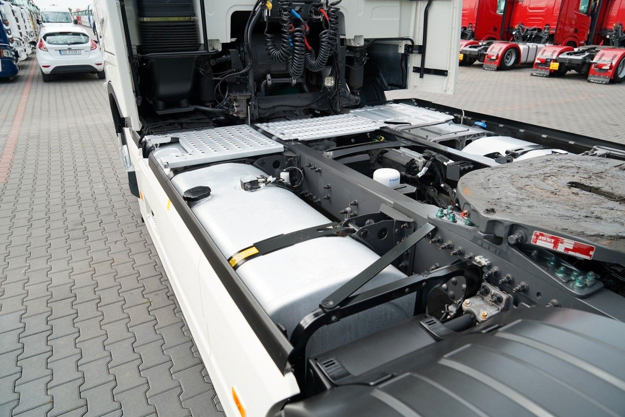 Volvo FH 500 / XXL / 2024 / I-PARK COOL / SKÓRY / I-SH - Sadulveok: pilt 4 Volvo FH 500 / XXL / 2024 / I-PARK COOL / SKÓRY / I-SH - Sadulveok: pilt 4