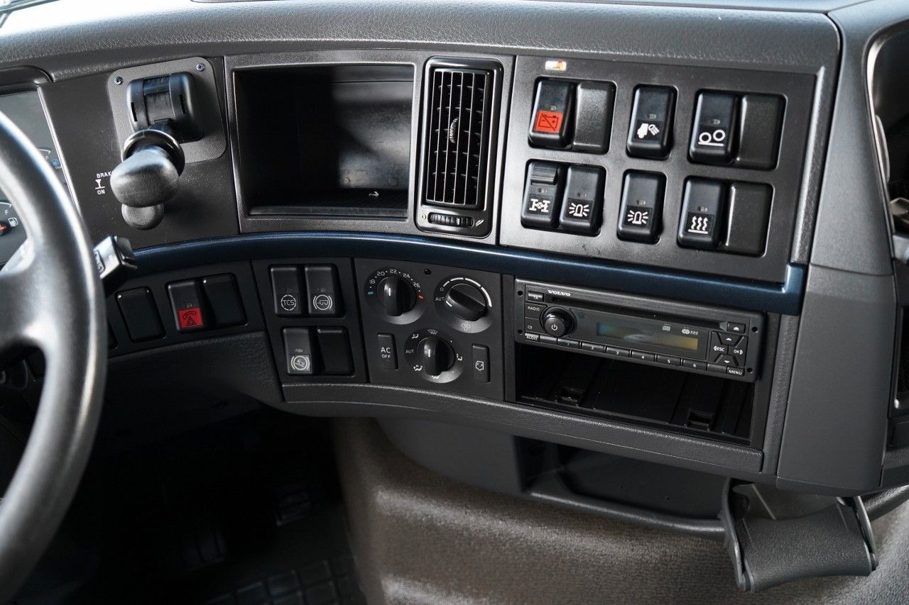 Sadulveok Volvo FH 540 / 6x4 / RETARDER / PEŁNY ADR /  DMC 120.: pilt 16