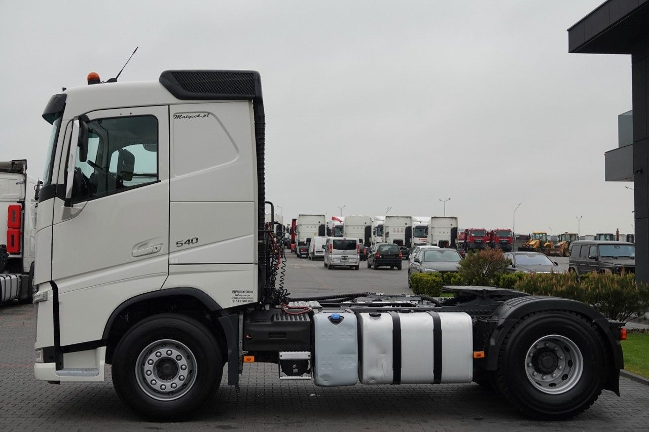 Volvo FH 540 /HYDRAULIKA DWUOBWODOWA / NISKA KABINA - Sadulveok: pilt 3 Volvo FH 540 /HYDRAULIKA DWUOBWODOWA / NISKA KABINA - Sadulveok: pilt 3