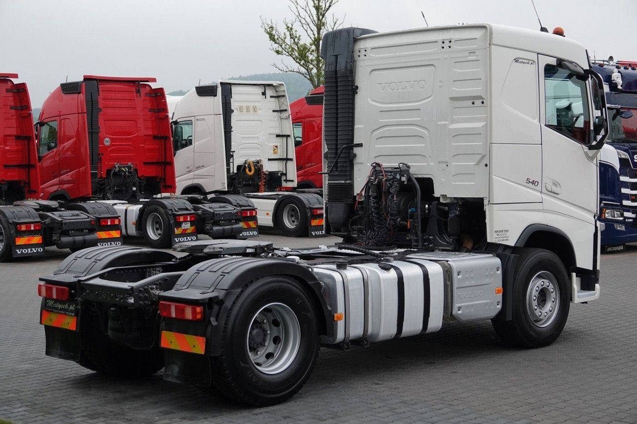 Volvo FH 540 /HYDRAULIKA DWUOBWODOWA / NISKA KABINA - Sadulveok: pilt 5 Volvo FH 540 /HYDRAULIKA DWUOBWODOWA / NISKA KABINA - Sadulveok: pilt 5