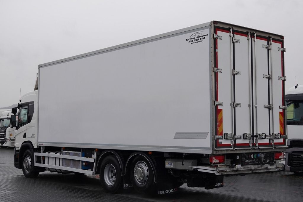 Scania P 410 / 6x2 / CHŁODNIA -8,2 M / AGREGAT FRIGO BL - Külmutiga veoauto: pilt 2 Scania P 410 / 6x2 / CHŁODNIA -8,2 M / AGREGAT FRIGO BL - Külmutiga veoauto: pilt 2