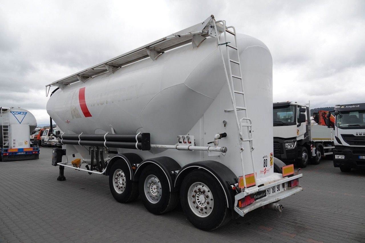 Spitzer CEMENTONACZEPA / 43 000 L / SILOS / 3 KOMORY / O - Silo poolhaagis: pilt 4 Spitzer CEMENTONACZEPA / 43 000 L / SILOS / 3 KOMORY / O - Silo poolhaagis: pilt 4