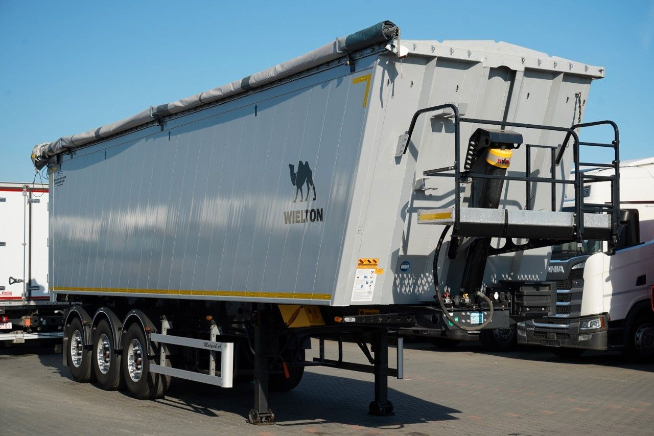 Wielton WYWROTKA 55 m3 / 2023 / MAŁO UŻYWANA / 80 TYS. K - Kallur-poolhaagis: pilt 1 Wielton WYWROTKA 55 m3 / 2023 / MAŁO UŻYWANA / 80 TYS. K - Kallur-poolhaagis: pilt 1