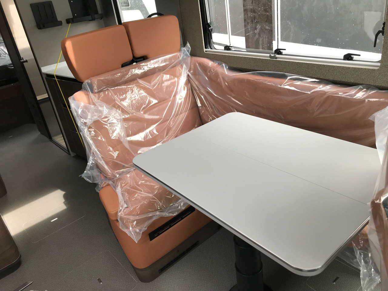 ADRIA Super Sonic 890 LC - Täisintegreeritud matkaauto: pilt 3 ADRIA Super Sonic 890 LC - Täisintegreeritud matkaauto: pilt 3
