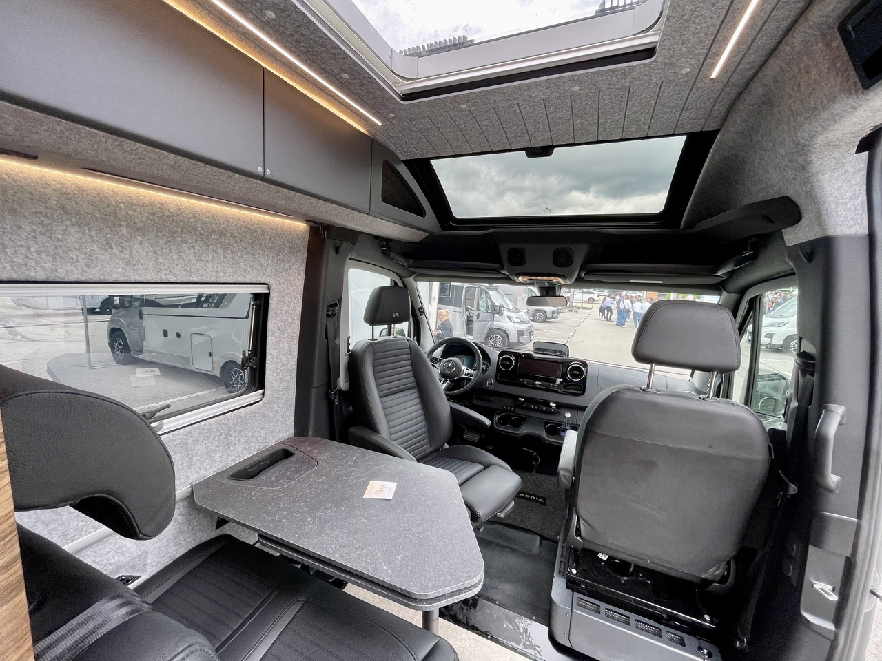 ADRIA Super Twin 600 SP - Campervan: pilt 5 ADRIA Super Twin 600 SP - Campervan: pilt 5