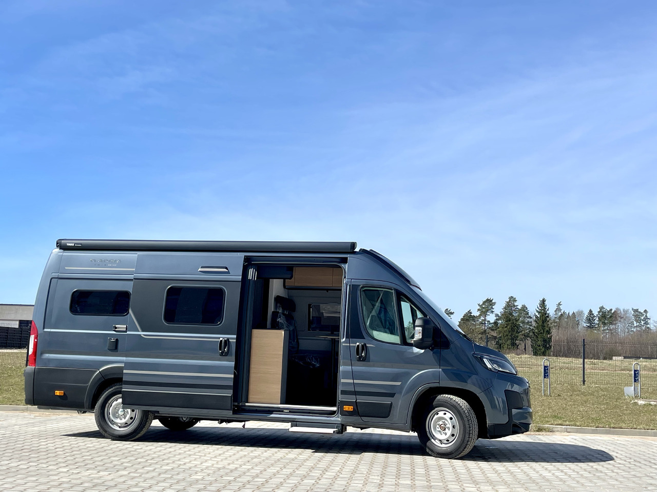 ADRIA TWIN 640 SGX - Campervan: pilt 5 ADRIA TWIN 640 SGX - Campervan: pilt 5