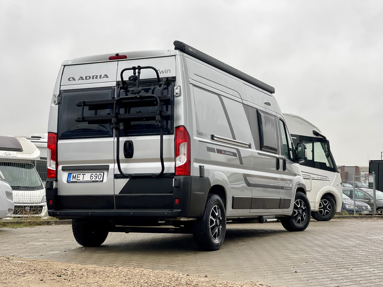 ADRIA Twin axess 600SP Family - Campervan: pilt 4 ADRIA Twin axess 600SP Family - Campervan: pilt 4