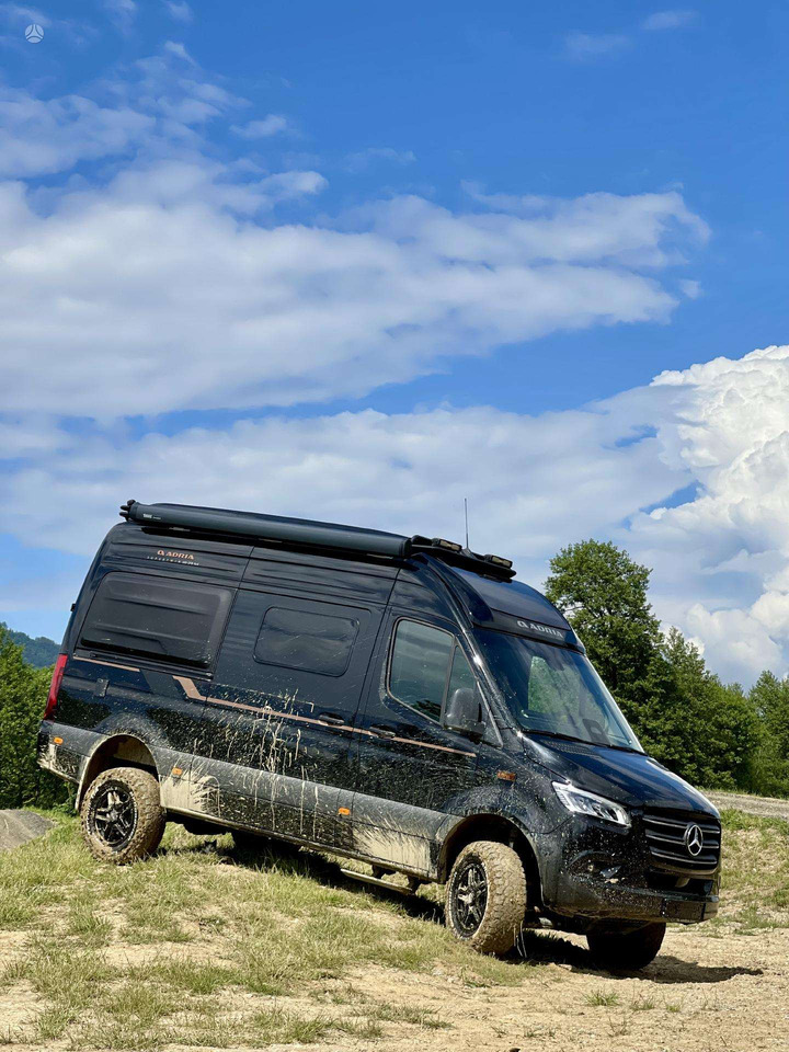 Adria Super Twin - Campervan: pilt 1 Adria Super Twin - Campervan: pilt 1