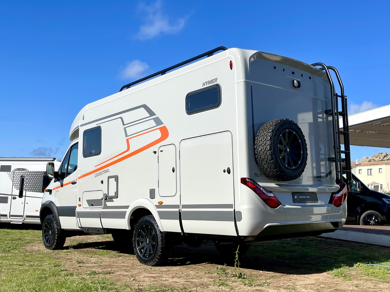 HYMER / ERIBA Cross Trail - Poolintegreeritud matkaauto: pilt 3 HYMER / ERIBA Cross Trail - Poolintegreeritud matkaauto: pilt 3