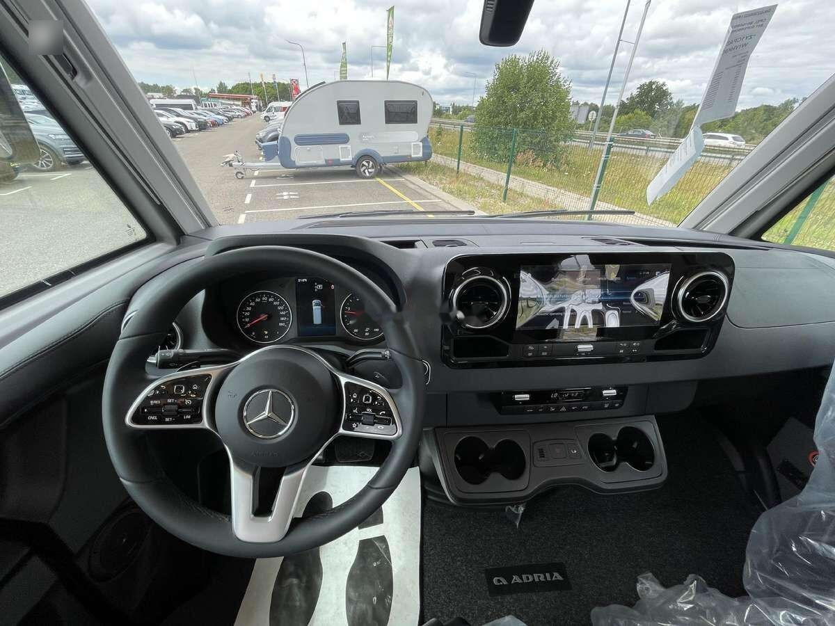 Interior photo 1: Matkaauto Adria Super Sonic 780SL