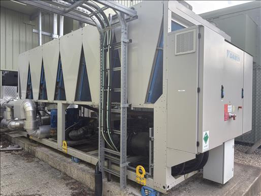 Daikin EWAT700T Chiller - Toidumasin: pilt 1 Daikin EWAT700T Chiller - Toidumasin: pilt 1