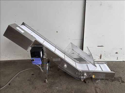 NNP Flighted elevator conveyor - Konveier: pilt 1 NNP Flighted elevator conveyor - Konveier: pilt 1