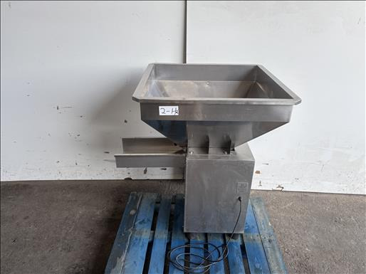 NNP Vibratory feeder - Konveier: pilt 2 NNP Vibratory feeder - Konveier: pilt 2