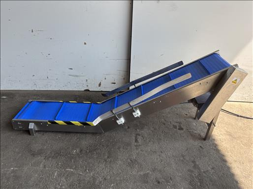 NNP flighted elevator conveyor - Konveier: pilt 1 NNP flighted elevator conveyor - Konveier: pilt 1
