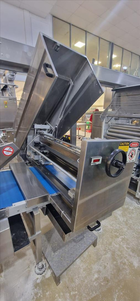 Rondo Laminazione pastry sheeting line - Pagariseade: pilt 4 Rondo Laminazione pastry sheeting line - Pagariseade: pilt 4