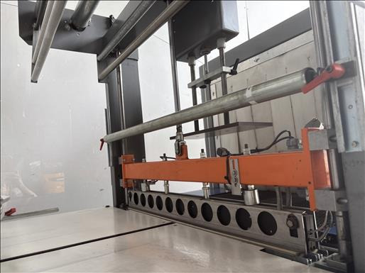 Wraps UK Easy700S Shrink sleeve wrapper - Pakkimismasin: pilt 5 Wraps UK Easy700S Shrink sleeve wrapper - Pakkimismasin: pilt 5