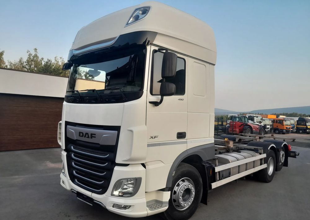 DAF XF 106 450 / BDF RETARDER - Kabiinišassiiga veoauto: pilt 1 DAF XF 106 450 / BDF RETARDER - Kabiinišassiiga veoauto: pilt 1