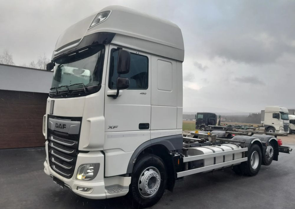 DAF XF 106 450 / BDF RETARDER - Kabiinišassiiga veoauto: pilt 1 DAF XF 106 450 / BDF RETARDER - Kabiinišassiiga veoauto: pilt 1